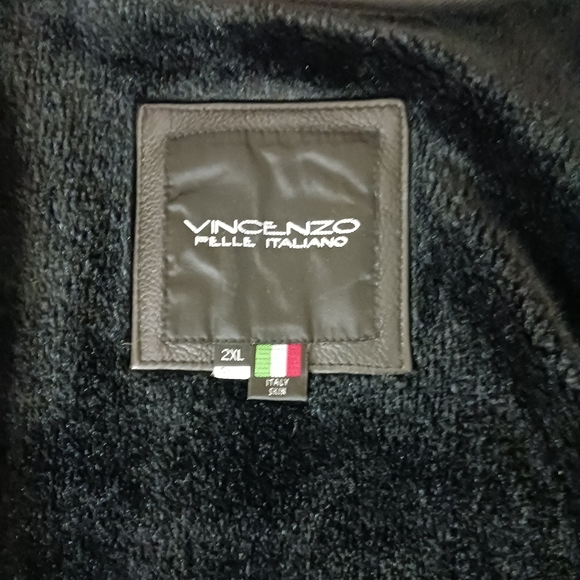 Winter jacket - Picture 4 of 4